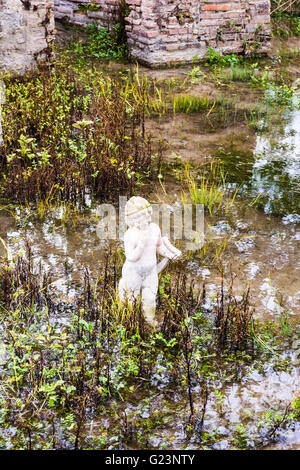 Statua arcaica trovato alla antica Dion sito archeologico in Grecia Foto Stock