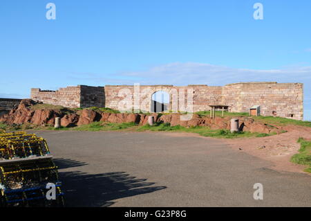 Rovine del Castello di Dunbar East Lothian Scozia centrale Foto Stock