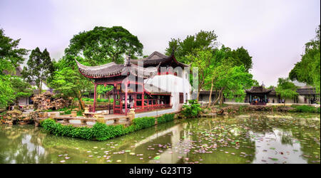 Amministratore di umile's Garden, il più grande giardino di Suzhou Foto Stock