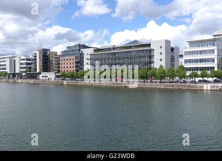 Bella vista sulla Dublin North Wall Quay, Irlanda Foto Stock