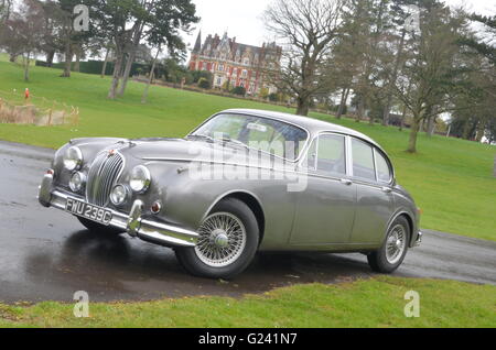 Mk 2 Jaguar a Chateau Impney, DROITWICH, WORCESTERSHIRE Foto Stock