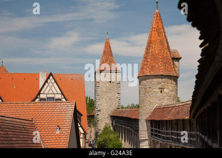 Le mura della città, Rothenburg ob der Tauber, Valle Tauber, Franconia, Baviera, Germania Foto Stock