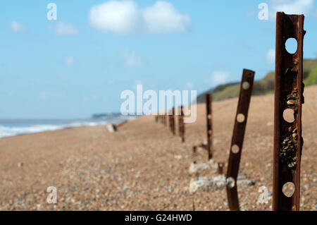 Il tempo di guerra anti-invasione recinzione, Bawdsey, Suffolk, Inghilterra. Foto Stock