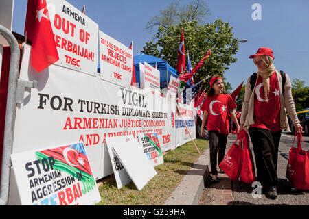 Turkish-Americans partecipare a "La pace e la solidarietà a piedi' - Washington DC, Stati Uniti d'America Foto Stock