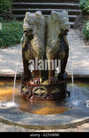 Fontana in Rip Van Winkle Gardens sull isola di Jefferson Foto Stock