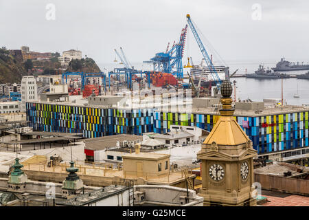 Il Porto di Valparaiso, Cile, America del Sud. Foto Stock