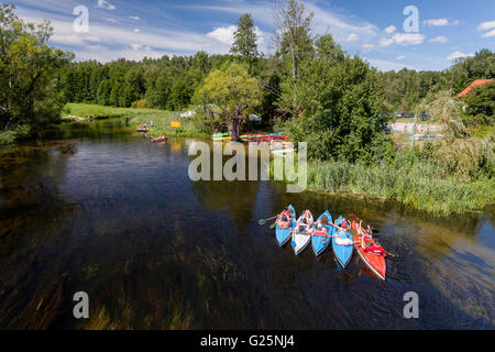 Krutynia rafting sul fiume, la Masuria regione, Polonia, Europa Foto Stock