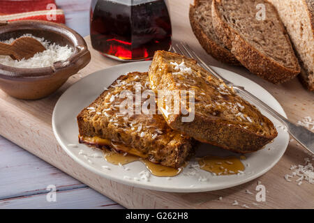 Noce di cocco toast alla francese Foto Stock