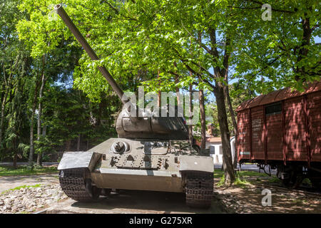 Museo della Rivolta Nazionale Slovacca, serbatoio T-34 attrezzature militari da WW2, Banska Bystrica, Slovacchia, Europa Foto Stock