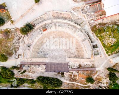 Vista aerea del sito arcaeological della città antica di Kourio che si trova nel distretto di Limassol, Cipro. Una vista Foto Stock