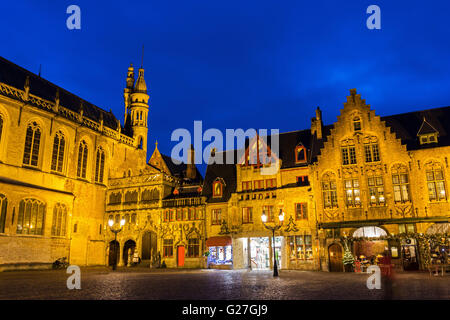 Basilica del Sangue Sacro in Piazza Burg a Bruges in Belgio Foto Stock