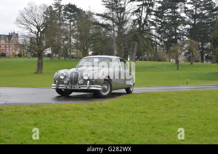 Mk 2 Jaguar a Chateau Impney, DROITWICH, WORCESTERSHIRE Foto Stock