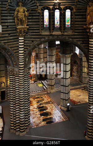 Cattedrale di Siena dettaglio interni Foto Stock