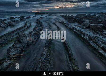 Costa di Barrika di notte Foto Stock