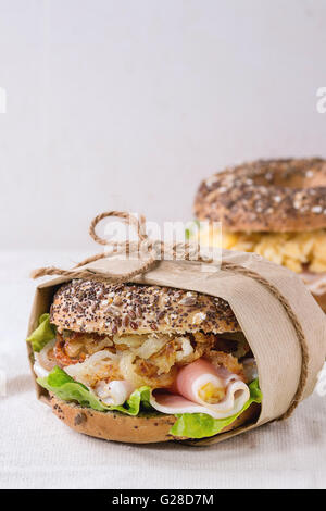 Grano intero bagel Foto Stock