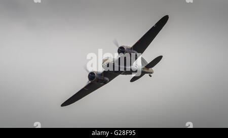 Fairford, Regno Unito - 17 Luglio 2015: il restauro degli aeromobili della società Bristol Blenheim Mk.I L6739 aeromobile visualizzazione. Foto Stock