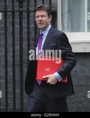 Londra, UK, 15 Sep 2015: Greg Clark CBE MP, Segretario di Stato per le comunità e il governo locale, visto che frequentano il cabinet incontro a Downing Street, Londra Foto Stock