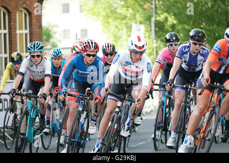 Redditch, Regno Unito 26 maggio 2016. Pearl Izumi ciclo Tour serie 4 e matrice Grand Prix Ladies gara Credito: Terry Mason / Alamy Live News Foto Stock