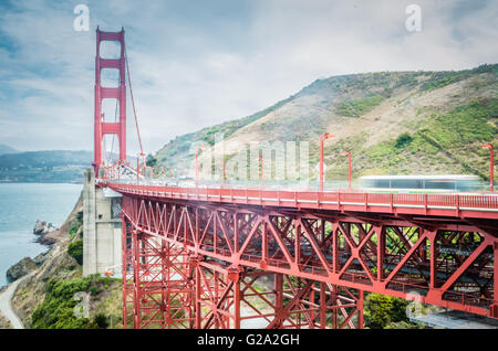 San Francisco, CA, UCE - 01 Luglio 2015: il Golden Gate Bridge di San Francisco, California, Stati Uniti d'America. Foto Stock