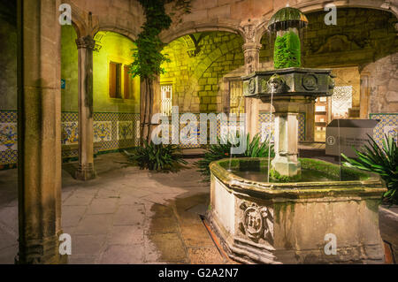 Arxiu Històric de la Ciutat de Barcelona, Archivio Storico della città di Barcellona, il cortile dell'Arcidiacono's House , Foto Stock