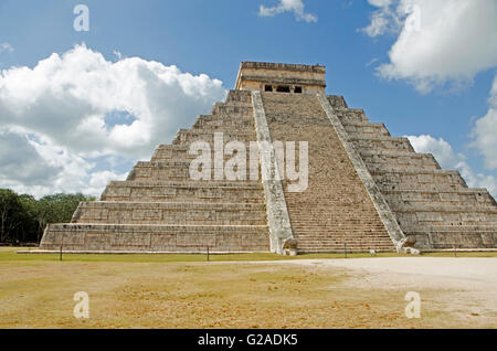 Antica Piramide Maya di Kukulkan Foto Stock