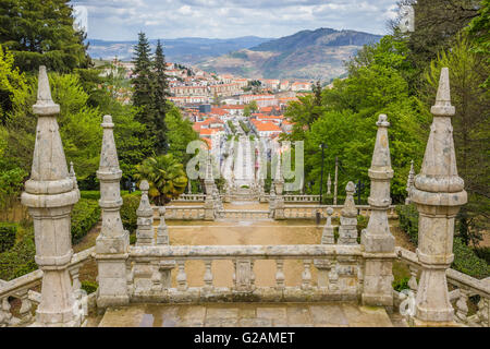 Le scale del Santuario di Nostra Signora di Remedios in Lamego, Portogallo Foto Stock