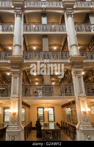 George Peabody Library Baltimore MD Foto Stock