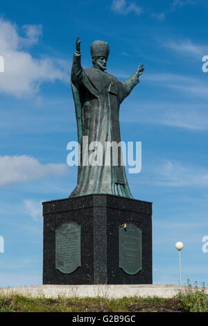 Saint Nicholas statua, città siberiana Anadyr, Chukotka Provincia, Estremo Oriente Russo Foto Stock