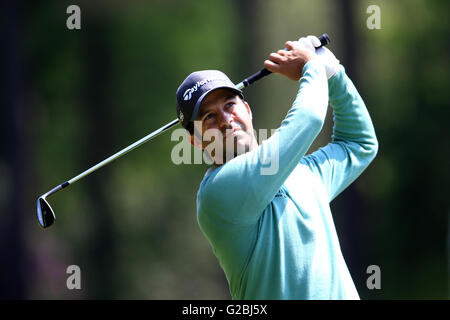 Spagna l'Jorge Campillo durante il giorno due del BMW PGA Championship di Wentworth Club, Windsor. Stampa foto di associazione. Picture Data: venerdì 27 maggio, 2016. Vedere PA storia di Wentworth Golf. Foto di credito dovrebbe leggere: John Walton/filo PA. Restrizioni: Utilizzo soggetto a restrizioni. Solo uso editoriale. Uso non commerciale. Chiamate il numero +44 (0)1158 447447 per ulteriori informazioni. Foto Stock