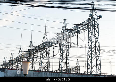 Trasformatore posto grande industria Foto Stock