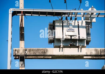 Trasformatore posto grande industria Foto Stock