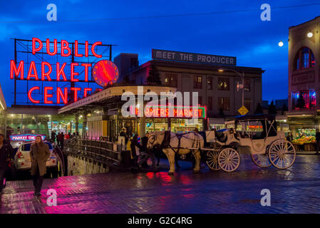 Il Pike Street Market, Seattle, nello stato di Washington, USA Foto Stock