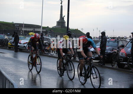 Aberystwyth, Wales, Regno Unito. 27 Maggio, 2016. Il Pearl Izumi tour della serie professionale cycle race venerdì 27 maggio 2016 Credit: mike davies/Alamy Live News Foto Stock