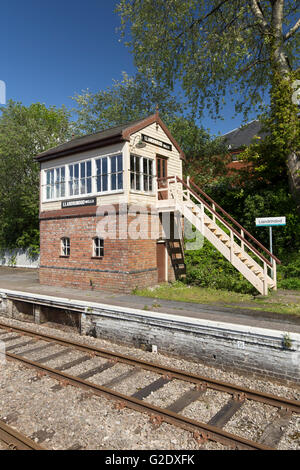 Vecchia casella Segnale Llandrindod Wells Powys Wales UK Foto Stock