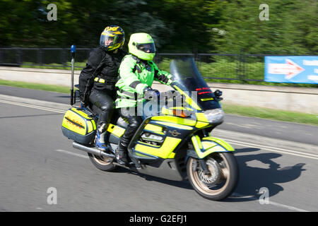 Pendle, Lancashire, Regno Unito. 29 Maggio, 2016. Il ruggito dei motori in tutto il rotolamento Pennine hills oggi come supercars dal classico al moderno giorno è arrivato per la carità PowerFest soddisfare in Pendle. Credito: Cernan Elias/Alamy Live News Foto Stock