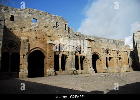 Krak des Chevaliers Cruisaders Fort e la Cappella Foto Stock