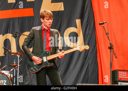 Franz Ferdinand effettuando al Festival della lettura 2004, Reading, in Inghilterra, Regno Unito. Foto Stock