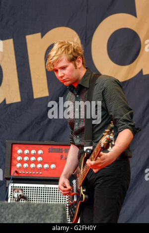 Franz Ferdinand effettuando al Festival della lettura 2004, Reading, in Inghilterra, Regno Unito. Foto Stock