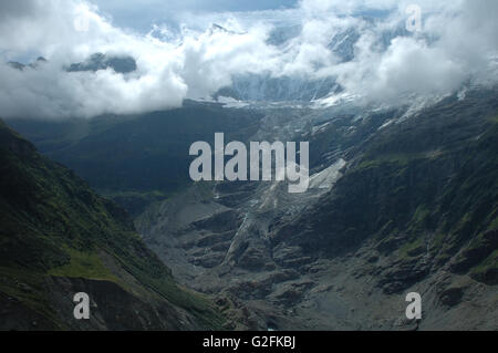 Ghiacciaio (Unterer Grindelwaldgletscher) in valle vicino a Grindelwald nelle Alpi in Svizzera Foto Stock