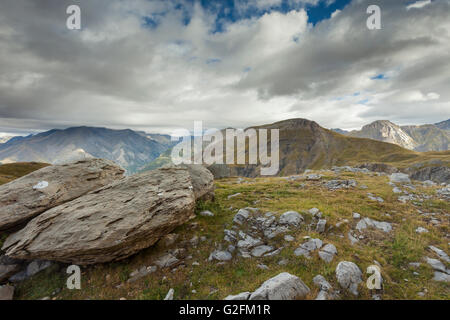 Mattina in Sierra de Tendenera vicino a Panticosa, Pirenei spagnoli. Foto Stock