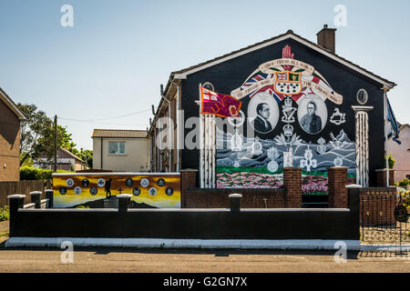 UVF murale commemorativo in Sydenham station wagon, East Belfast. Foto Stock