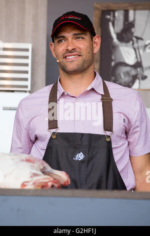 Napa California, Stati Uniti d'America. 29 Maggio, 2016. NFL star MARK SANCHEZ a BottleRock Napa Valley music festival a Napa Valley Expo in Napa California © Daniel DeSlover/ZUMA filo/Alamy Live News Foto Stock