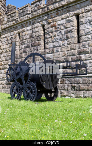 Replica di Richard Trevithick il motore di vapore, Cyfarthfa Castle, South Wales, Regno Unito. Foto Stock