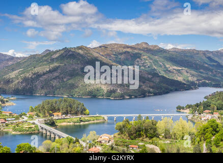 Ponti nel parco nazionale di Panda Geres in Portogallo Foto Stock