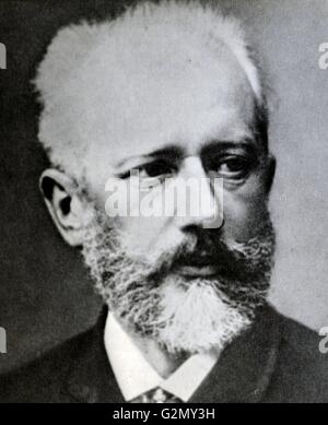 Pyotr Ilyich Tchaikovsky (7 maggio 1840 - 6 novembre 1893), il compositore russo le cui opere incluse sinfonie, concerti, opere, balletti, musica da camera e una impostazione corale della chiesa russo-ortodossa della Divina Liturgia. Foto Stock