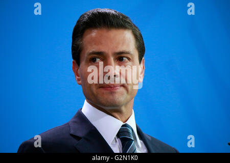 Enrique Peña Nieto - Treffen der dt. Bundeskanzlerin mit dem mexikanischen Praeisdenten, Bundeskanzleramt, 12. Aprile 2016, Berli Foto Stock