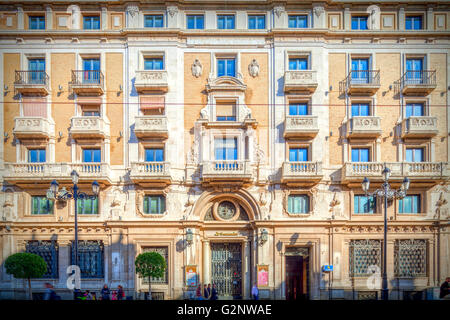 Banco Central Building (progetto di Vicente Traver, 1952), oggi il Banco de Santander, Avenida de la Constitucion, Siviglia Foto Stock