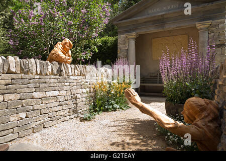 RHS Chelsea Flower Show 2016, meningite ora giardino Futures, silver-gilt medaglia, designer John Everiss Design Foto Stock