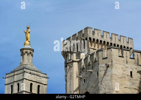 Palais des Papes, Palazzo dei Papi, patrimonio mondiale dell UNESCO, Avignon Vaucluse Francia Foto Stock