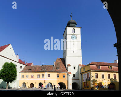 Piata Mare ( Piazza Grande) con torre del Consiglio, Romania, Transilvania, Transilvania, Siebenbürgen (Transsilvanien) , Sibiu Foto Stock